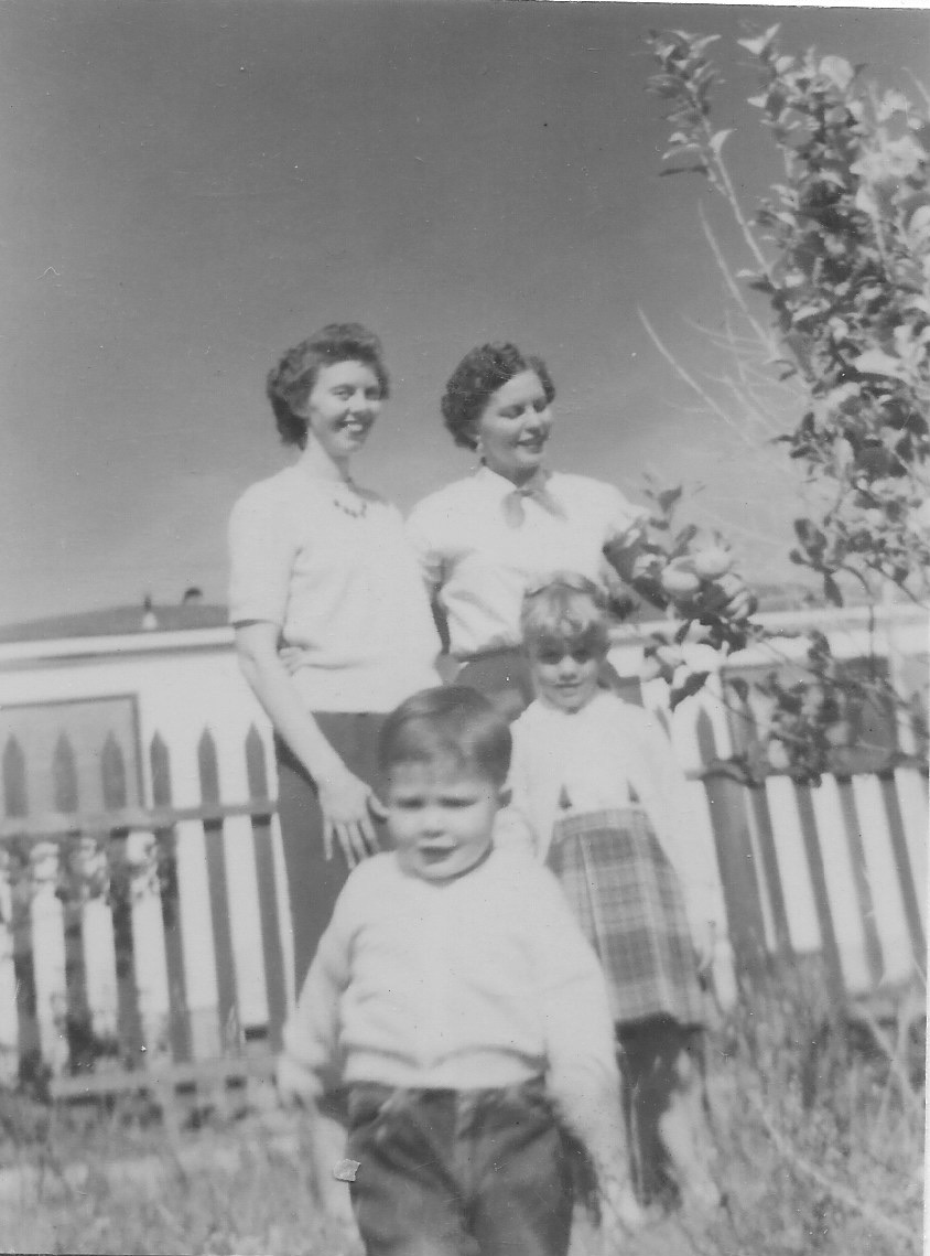 Enid Wilson and sister Lillie Hansen Fox 1955